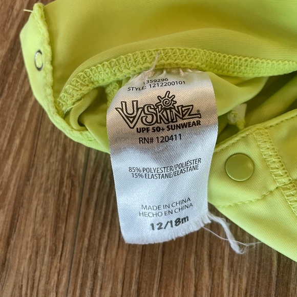 Toddler Swim set, 12-18m - Picture 3 of 4